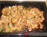 A picture of step 6 of Lamb Chops with Mustard and Oregano.