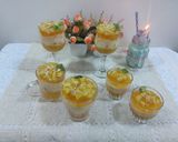 A picture of step 7 of Painapple custard pudding with painapple jelly.
