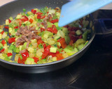 Foto del paso 4 de la receta: Tortilla de verduras y anchoas