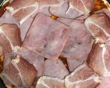 6 sajtos pizza sonkával és baconnel recept fázis 4 fotója