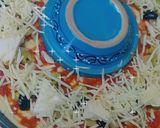 صورة لخطوة 6 من وصفة بيتزا 🍕 بعجينة سحرية 😋 وشكل رائع 👍❤️