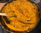 Une image de l'étape 12 de Citrouille joyeuse (purée de courge delica moretti,pommes de terre,lard,emmental,persil).