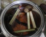 Foto langkah ke 3 dari resep Wedang Sere Kayu Manis.