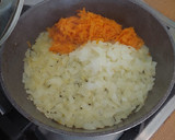 Foto del paso 2 de la receta: Budín o Guiso de zapallo italiano a la olla Súper Fácil