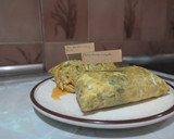 Foto del paso 4 de la receta: Tortilla de patatas fritas rellenas de queso salchichas y más