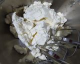Foto langkah ke 2 dari resep Basque Burnt Cheesecake.