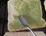 Foto langkah ke 4 dari resep Milky Matcha Toast.
