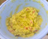 A picture of step 1 of Guacamole.