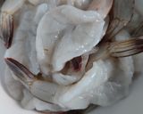 Foto langkah ke 2 dari resep Udang Goreng Tepung.