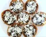 Foto langkah ke 7 dari resep Martabak Mini Nyarang.
