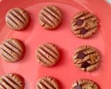 Foto langkah ke 4 dari resep 4. Cookies coklat monster (takaran sendok).