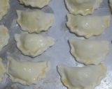 Foto del paso 4 de la receta: Empanadas de carne de cerdo, repollo y zanahoria