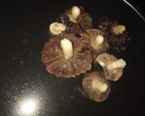 صورة لخطوة 1 من وصفة فطر بري