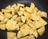 Foto langkah ke 1 dari resep Potato Cream Soup.