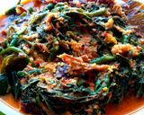 Foto langkah ke 5 dari resep Gulai Daun Singkong Ikan Patin Salai.