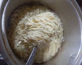 Foto langkah ke 2 dari resep Mie goreng udang.