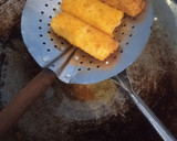 Foto langkah ke 3 dari resep Risol Mayo.