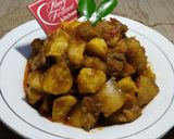 Foto langkah ke 10 dari resep Pedas Asam Manis Kentang & Babi.