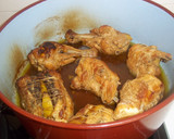 Foto del paso 9 de la receta: Pollo asado a la cacerola