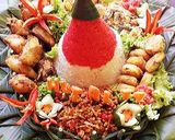 Foto langkah ke 13 dari resep 🇮🇩Tumpeng Merah Putih🇮🇩.