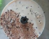A picture of step 2 of KitKat bournvita ice cream.