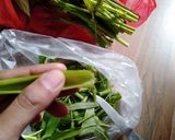 Foto langkah ke 1 dari resep Cah Kangkung Tauco.