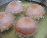 Foto langkah ke 5 dari resep Roti Goreng (Tanpa Ulen) Manis Ubi Ungu.