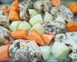 Foto del paso 5 de la receta: Alitas de pollo con papas, boniatos al horno y ensalada