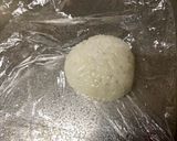 A picture of step 2 of Coriander Sticky Rice Ball.