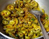 करेले की भुजिया(karele ki bhujiya recipe in hindi) रेसिपी चरण 3 फोटो