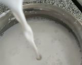 A picture of step 3 of Neer Dosa.