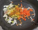 A picture of step 2 of Erachi pathiri.