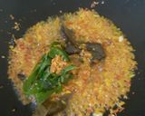Foto langkah ke 3 dari resep Ikan sarden masak kuning.