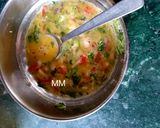 A picture of step 3 of Masala Omelette.