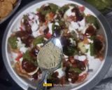 A picture of step 7 of Papdi Chaat.