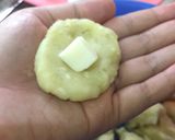 Foto langkah ke 2 dari resep Bola-Bola Kentang Keju Mozzarella.