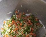 A picture of step 3 of Vegetable Noodles.