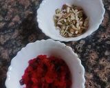 A picture of step 3 of Saggo Rose Fluda.