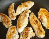 Foto del paso 4 de la receta: Bocadillo de pollo, pimientos y bacon sin gluten