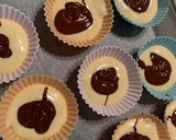 Foto del paso 5 de la receta: Cupcakes sorpresa de chocolate 🧁🍫🍫🧁