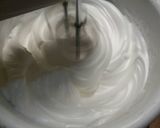 Foto langkah ke 2 dari resep Meringue Cookies.