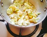 A picture of step 2 of Gobhi Aloo ki sabji 😋😋 cauliflower and potato sabji 😋.
