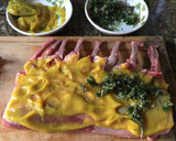 Foto del paso 2 de la receta: Pascuas: Rack de cordero a la mostaza