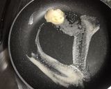 A picture of step 3 of Cheesy broccoli.