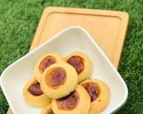 A picture of step 10 of Jam filled cookies.