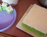 Foto langkah ke 5 dari resep Bolu pandan kukus.