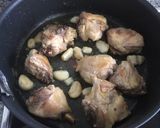 Foto del paso 1 de la receta Pollo al ajillo con secretos