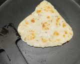 A picture of step 4 of Sago flour namkeen paratha.