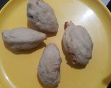 A picture of step 5 of Bread rolls.