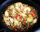 Foto del paso 6 de la receta: Arroz Nomen con alas de pollo, bimi y alcachofas